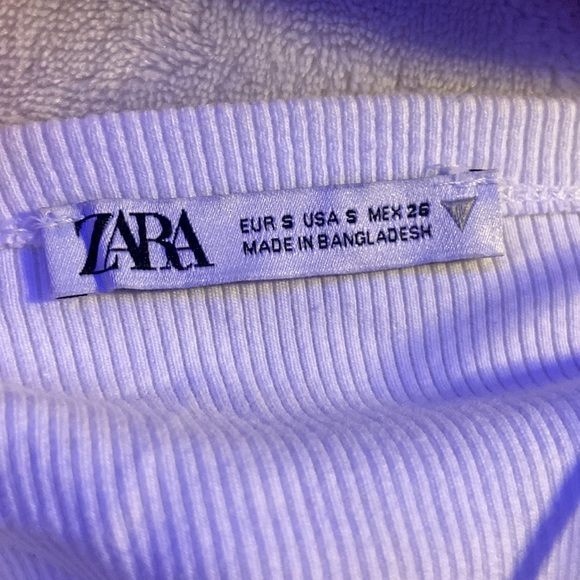 Small White cropped tank top crop top from Zara - Picture 3 of 4